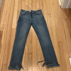 DL1961 Mara Instasculpt Fringe bottom jeans